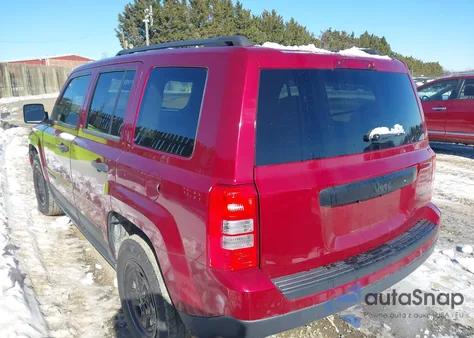 2013 Jeep Patriot Sport z USA, uszkodzony, nr VIN 1C4NJPBA2DD130068